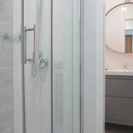 Ryamen - B Apartment *